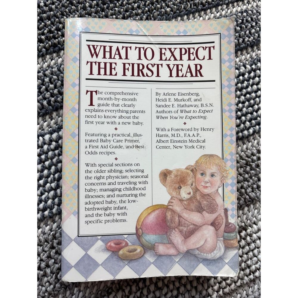 What to Expect the First Year by Heidi Murkoff Parenting Baby Book
